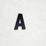 Γράμμα "Α" από ακρυλικό πλαστικό πάχος 3mm, Μαύρο - Λευκό - Κόκκινο - Μπλέ, ύψος 74mm και 120mm